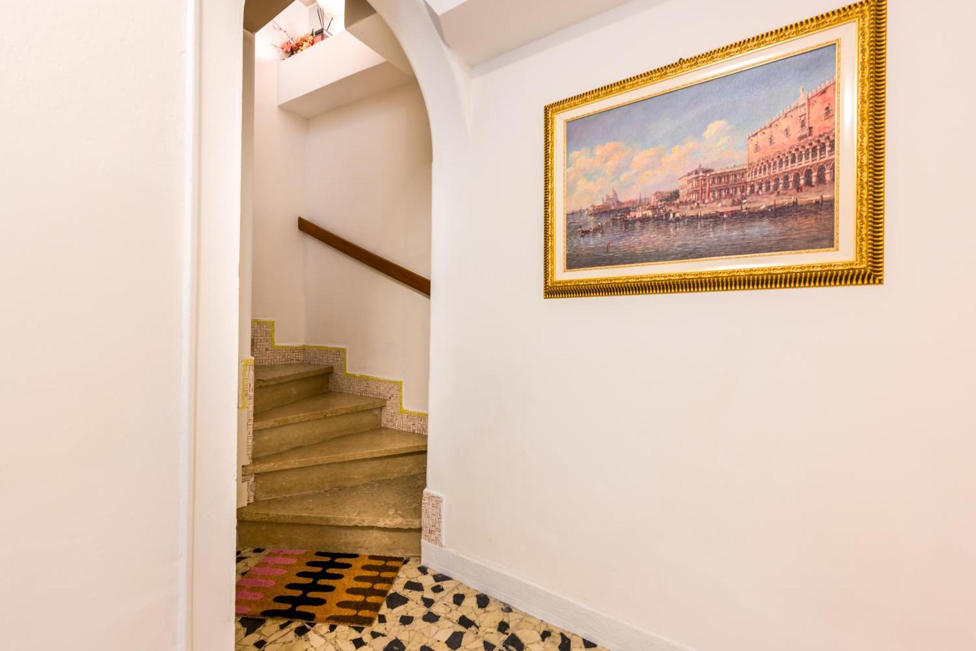 Ca Del Bezzo - Comfort & City View Venice Exterior photo